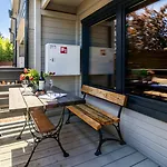 Elmak Piamola Apartmán *